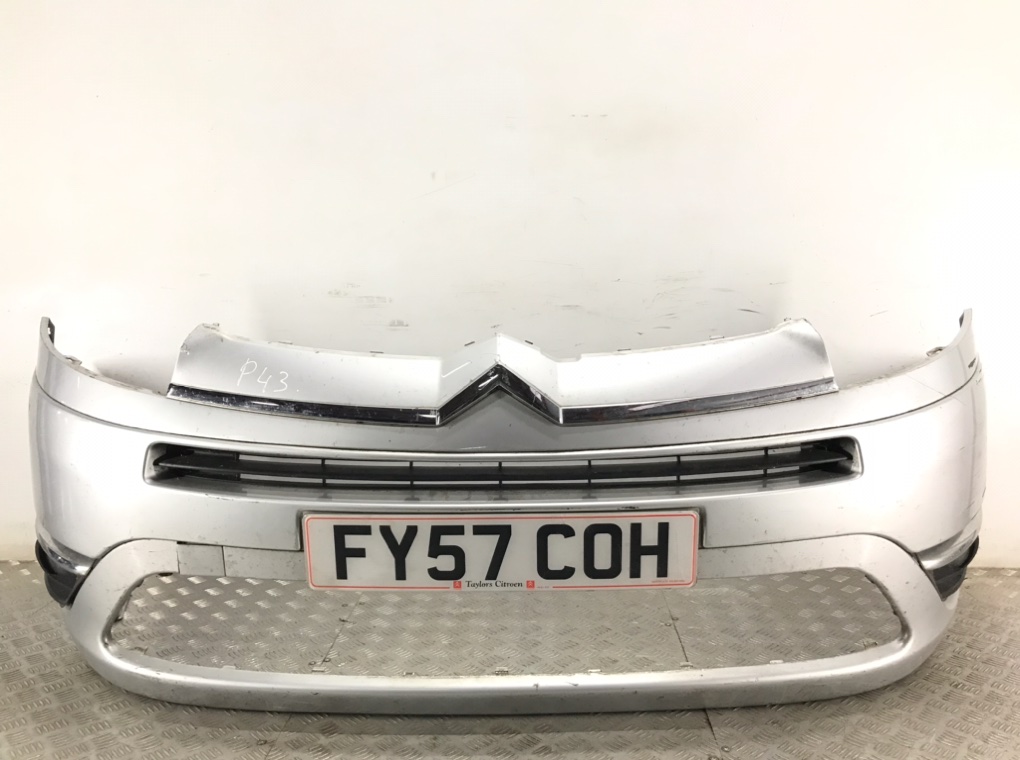 Бампер передний для Citroen C4 Grand Picasso, 2007 г. 2.0 HDi дизель б/у