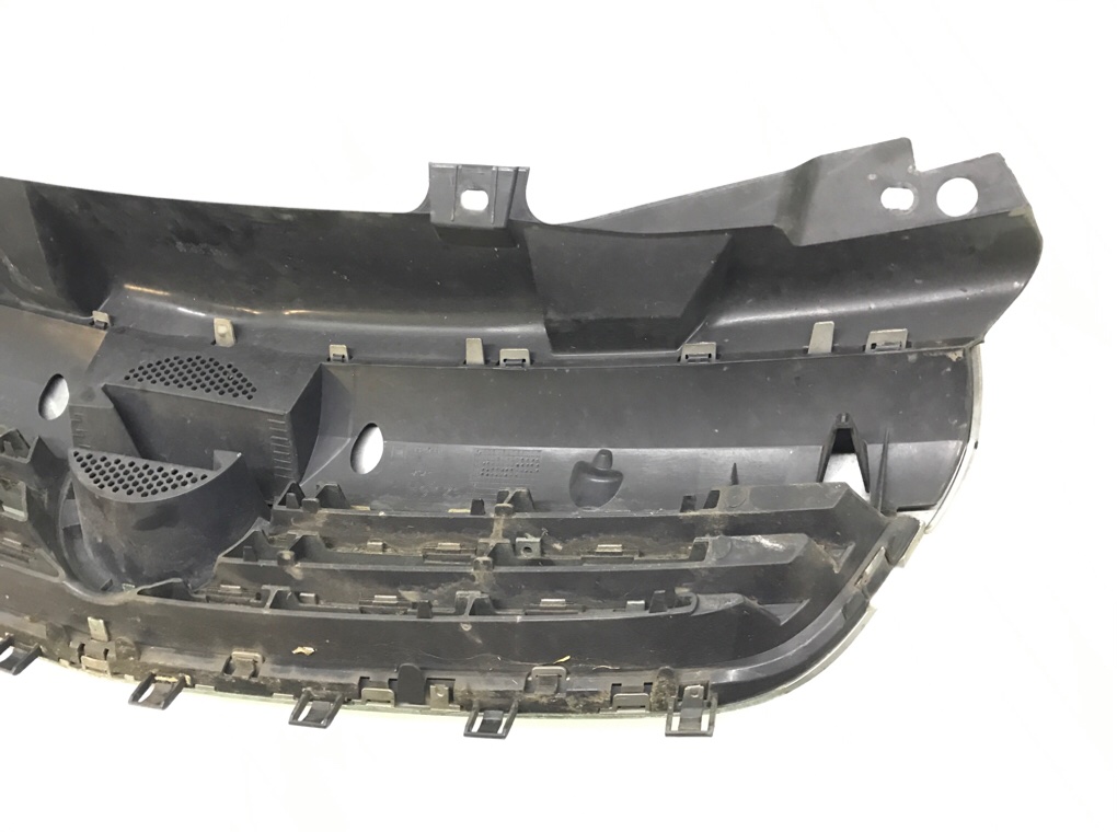 Решетка радиатора для Opel Zafira, 2010 г. 1.9 CDTi дизель б/у — фото 4
