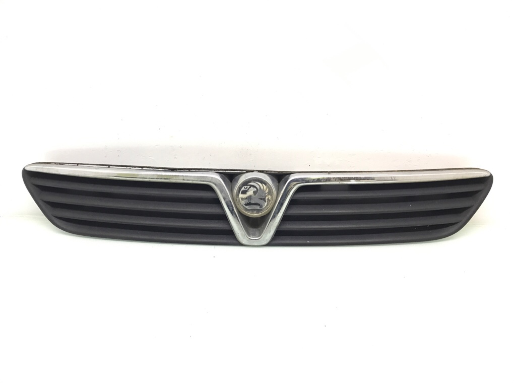 Решетка радиатора для Opel Astra, 2005 г. 1.7 CDTi дизель б/у