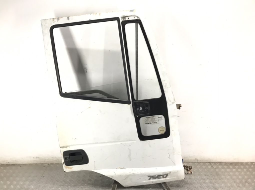 Дверь передняя правая для Iveco Eurocargo, 2004 г. 3.9 TD дизель б/у