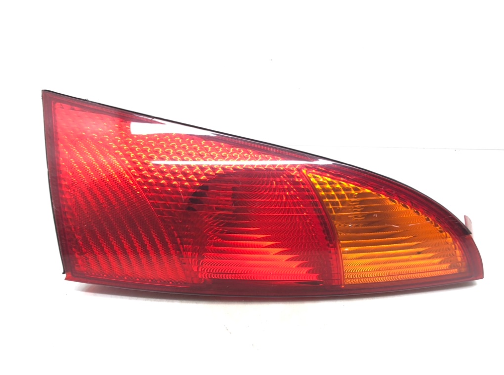 Фонарь задний правый для Ford Focus, 2001 г. 1.4 i бензин б/у