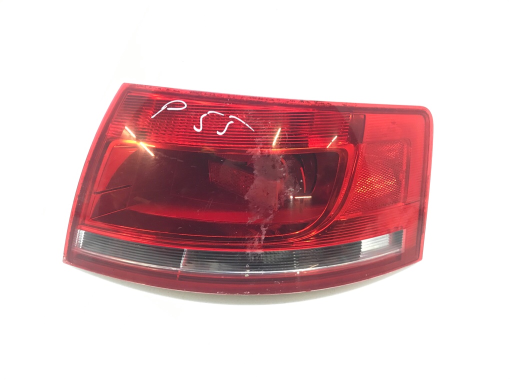 Фонарь задний правый для Audi A4, 2007 г. 2.0 TFSI бензин б/у