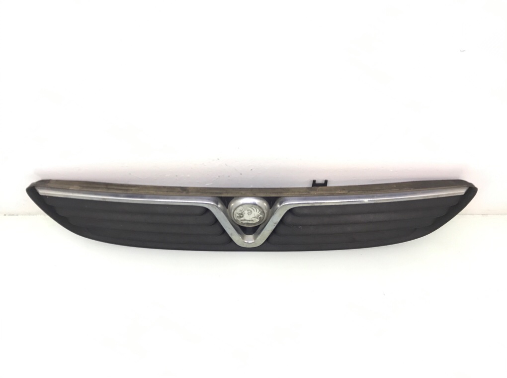 Решетка радиатора для Opel Zafira, 2002 г. 1.8 i бензин б/у — фото 2