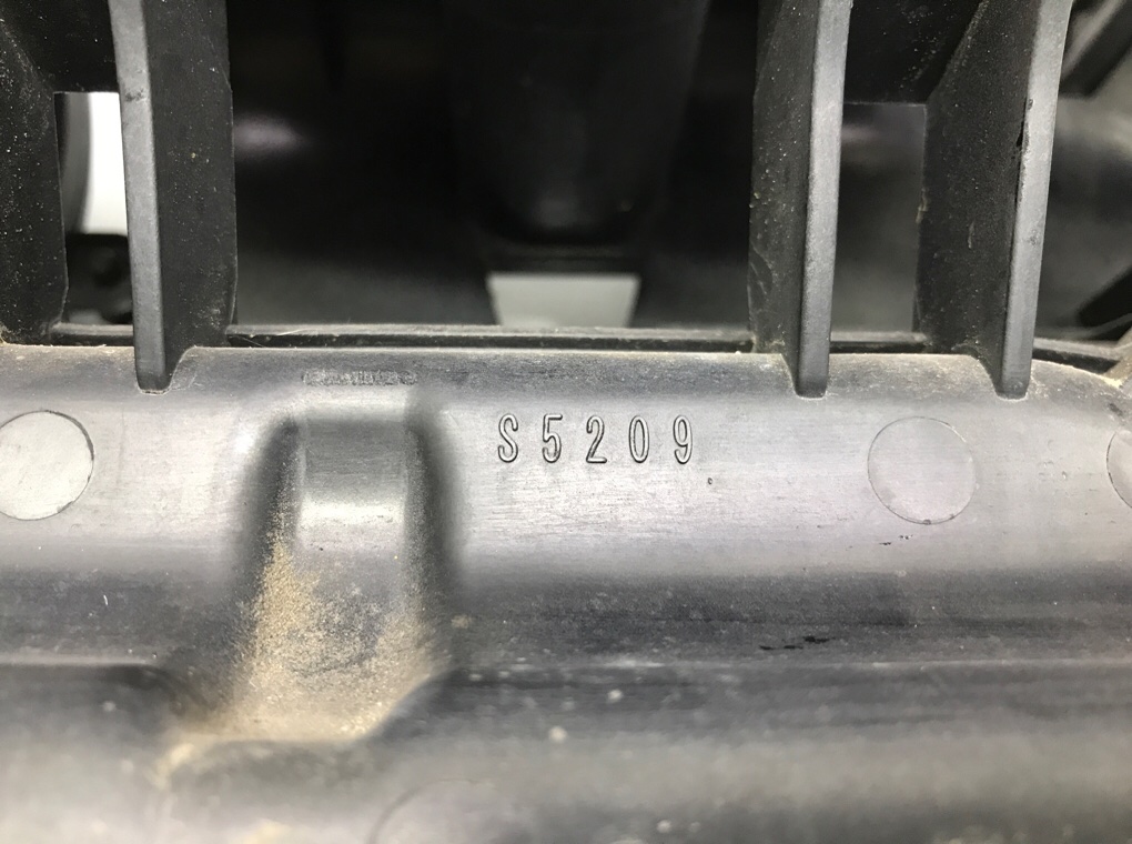 Коллектор впускной для Mazda 3, 2005 г. 2.0 i бензин б/у — фото 6
