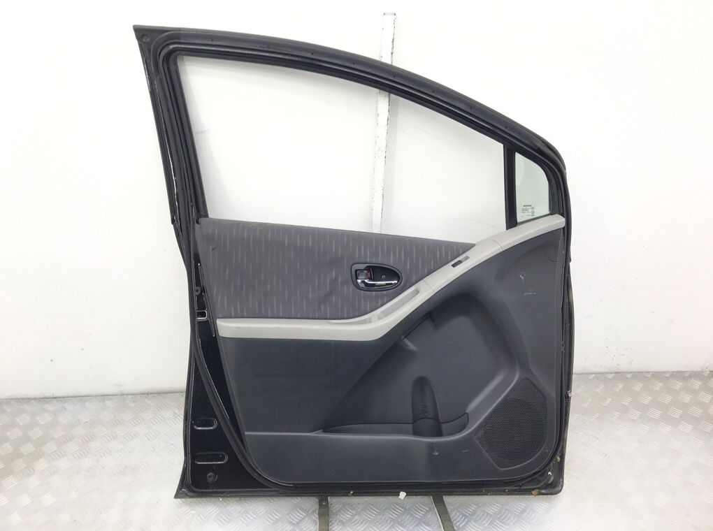 Дверь передняя левая для Toyota Yaris, 2009 г. 1.4 TD дизель б/у — фото 4