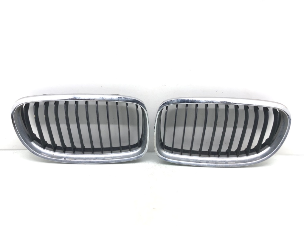 Решетка радиатора для BMW 3 E90/E91/E92/E93, 2007 г. 2.0 TD дизель б/у