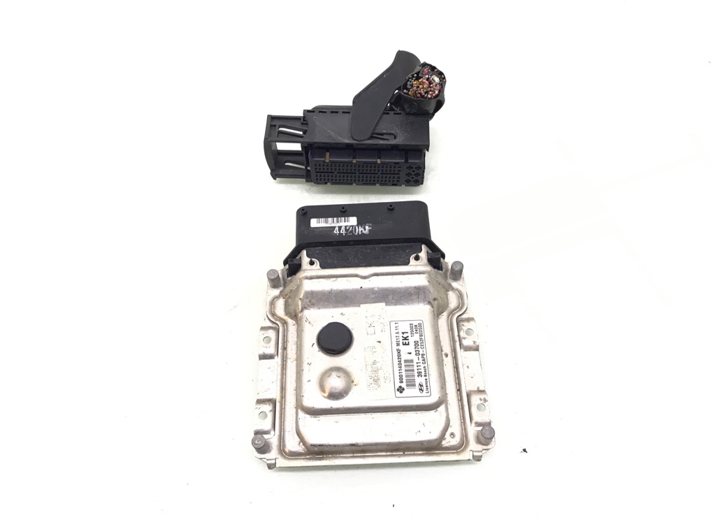 Блок управления двигателем для Hyundai i20, 2013 г. 1.2 i бензин б/у