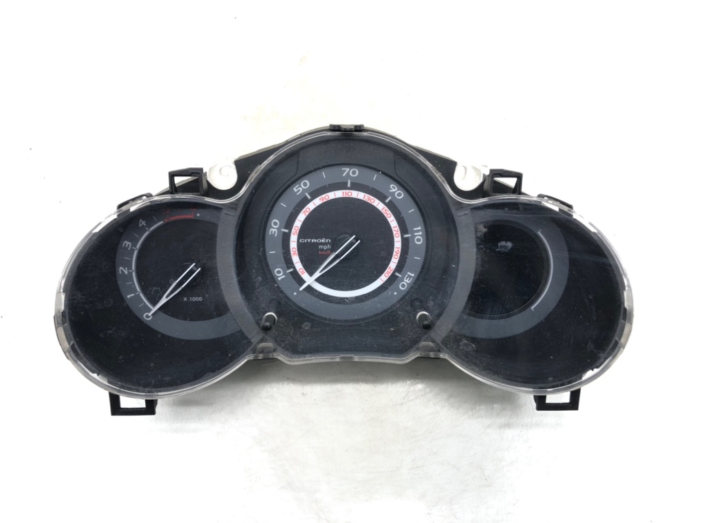 Щиток приборов (приборная панель) для Citroen C3, 2011 г. 1.4 HDi дизель б/у