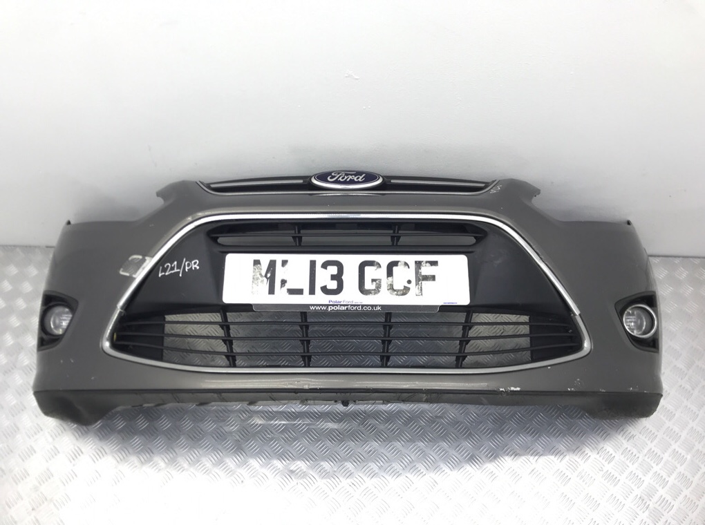 Бампер передний для Ford Grand C-Max, 2013 г. 1.6 TDCi дизель б/у