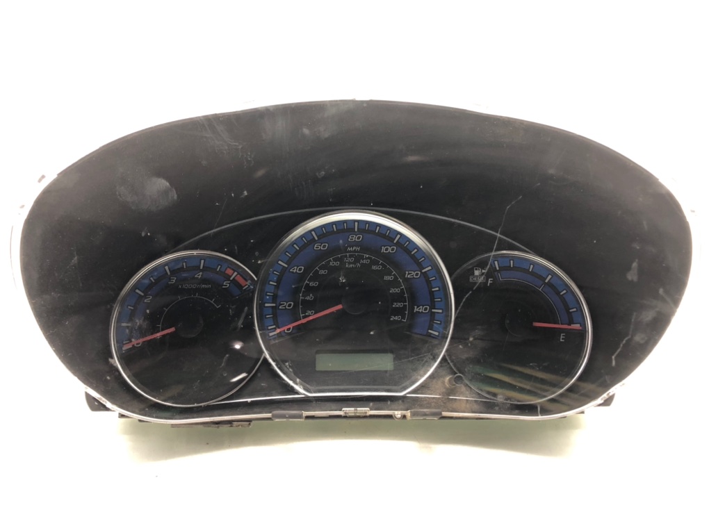 Щиток приборов (приборная панель) для Subaru Forester, 2009 г. 2.0 TD дизель б/у