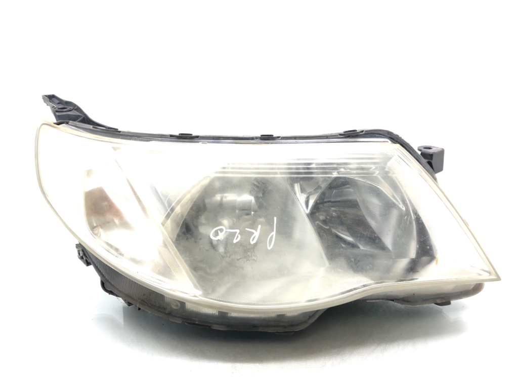 Фара правая для Subaru Forester, 2009 г. 2.0 TD дизель б/у