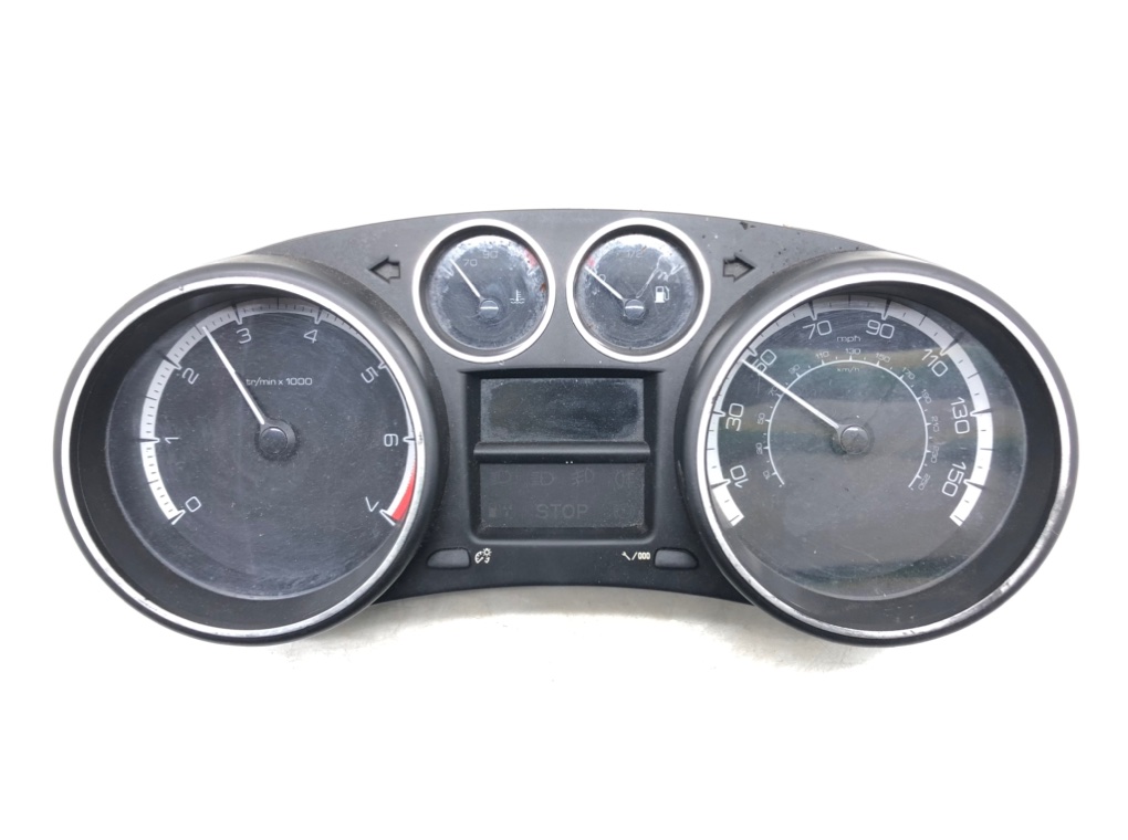 Щиток приборов (приборная панель) для Peugeot 308, 2008 г. 1.6 i бензин б/у