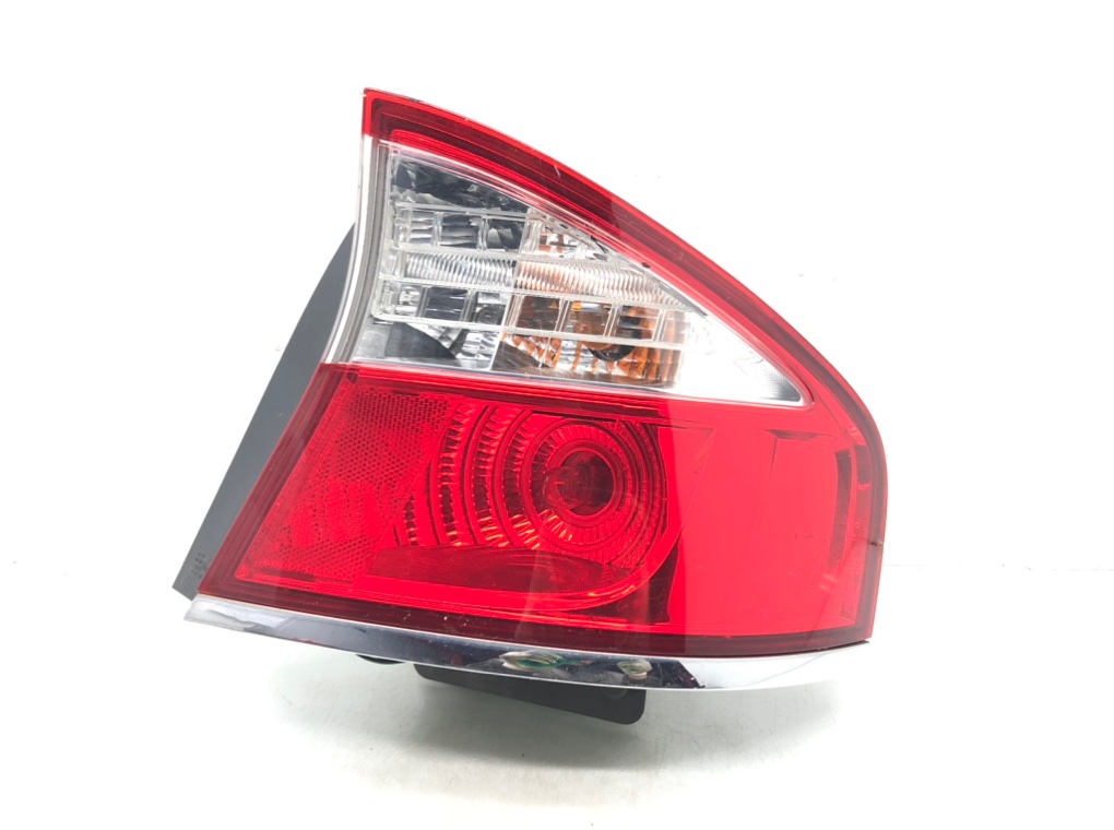 Фонарь задний правый для Subaru Legacy, 2009 г. 2.0 TD дизель б/у
