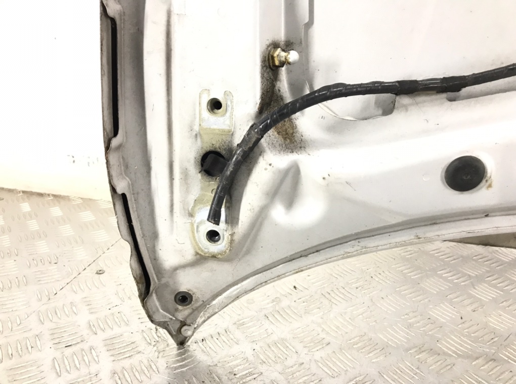 Капот для BMW 1 E87/E81/E82/E88, 2004 г. 1.6 i бензин б/у — фото 3