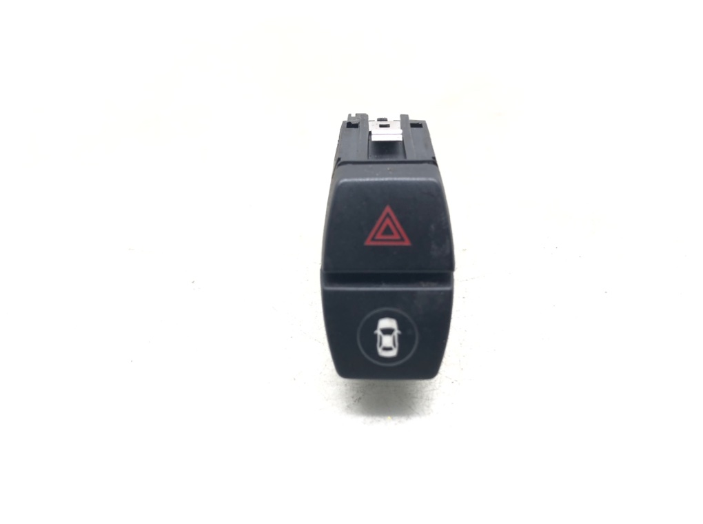 Кнопка аварийной сигнализации для BMW 2 F46, 2016 г. 1.5 i бензин б/у
