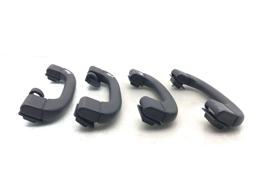 Ручка внутренняя потолочная для BMW 3 E90/E91/E92/E93, 2006 г. 2.0 TD дизель б/у — фото 2