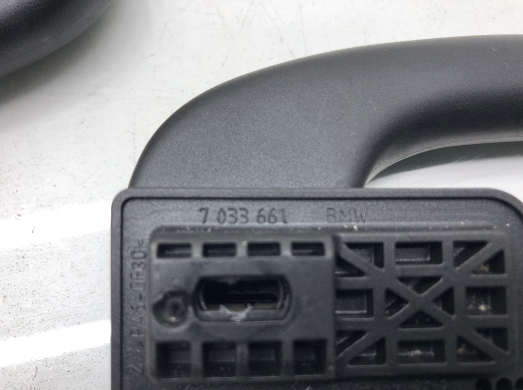 Ручка внутренняя потолочная для BMW 3 E90/E91/E92/E93, 2006 г. 2.0 TD дизель б/у — фото 6