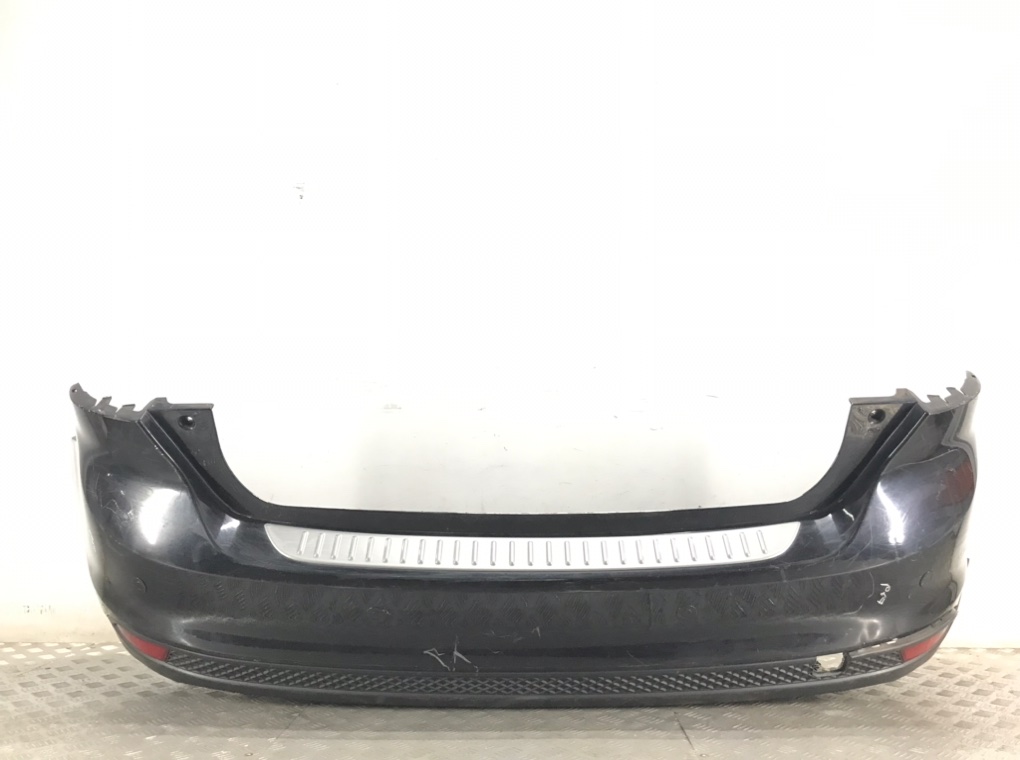 Бампер задний для Ford Focus, 2012 г. 1.6 TDCi дизель б/у