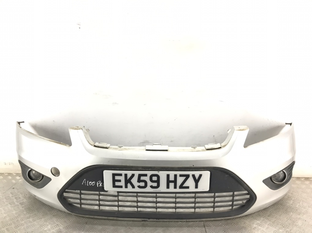 Бампер передний для Ford Focus, 2009 г. 1.8 i бензин б/у