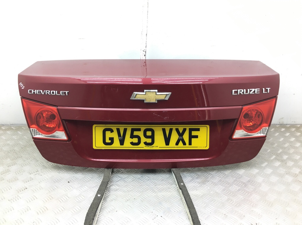 Крышка багажника для Chevrolet Cruze, 2010 г. 2.0 CDi дизель б/у
