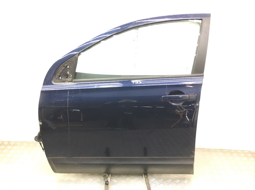 Дверь передняя левая для Nissan Qashqai+2, 2011 г. 2.0 DCi дизель б/у