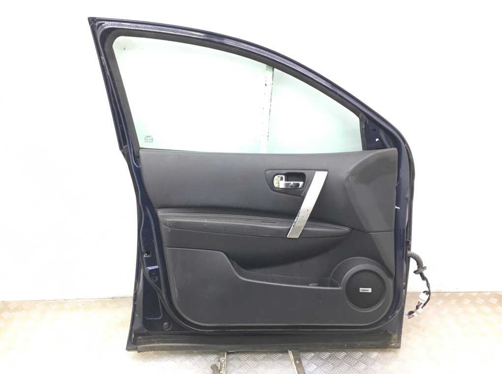 Дверь передняя левая для Nissan Qashqai+2, 2011 г. 2.0 DCi дизель б/у — фото 4