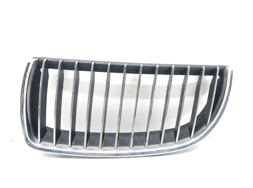 Решетка радиатора для BMW 3 E90/E91/E92/E93, 2005 г. 2.5 i бензин б/у