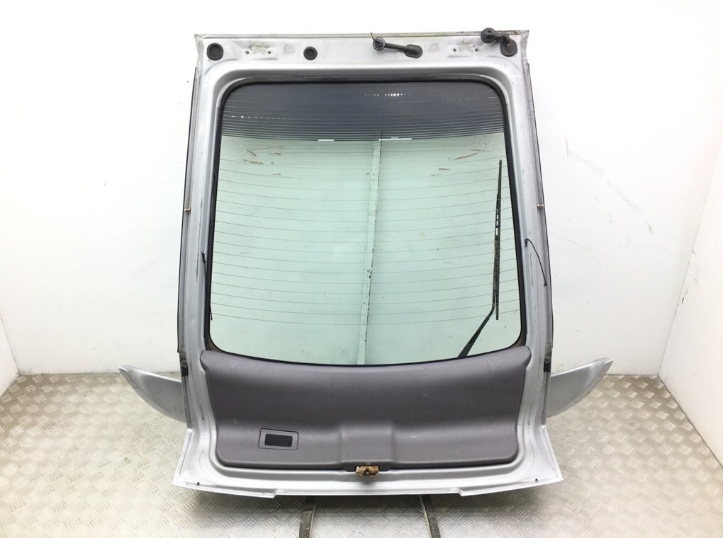 Крышка багажника для Toyota Celica, 2001 г. 1.8 i бензин б/у — фото 3