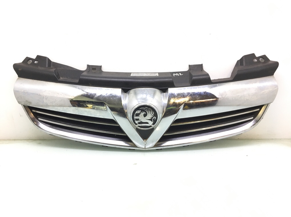Решетка радиатора для Opel Zafira, 2009 г. 1.9 CDTi дизель б/у