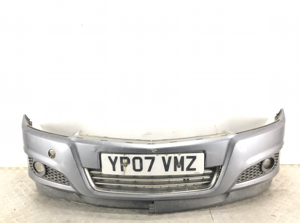 Бампер передний для Opel Astra, 2007 г. 1.7 CDTi дизель б/у