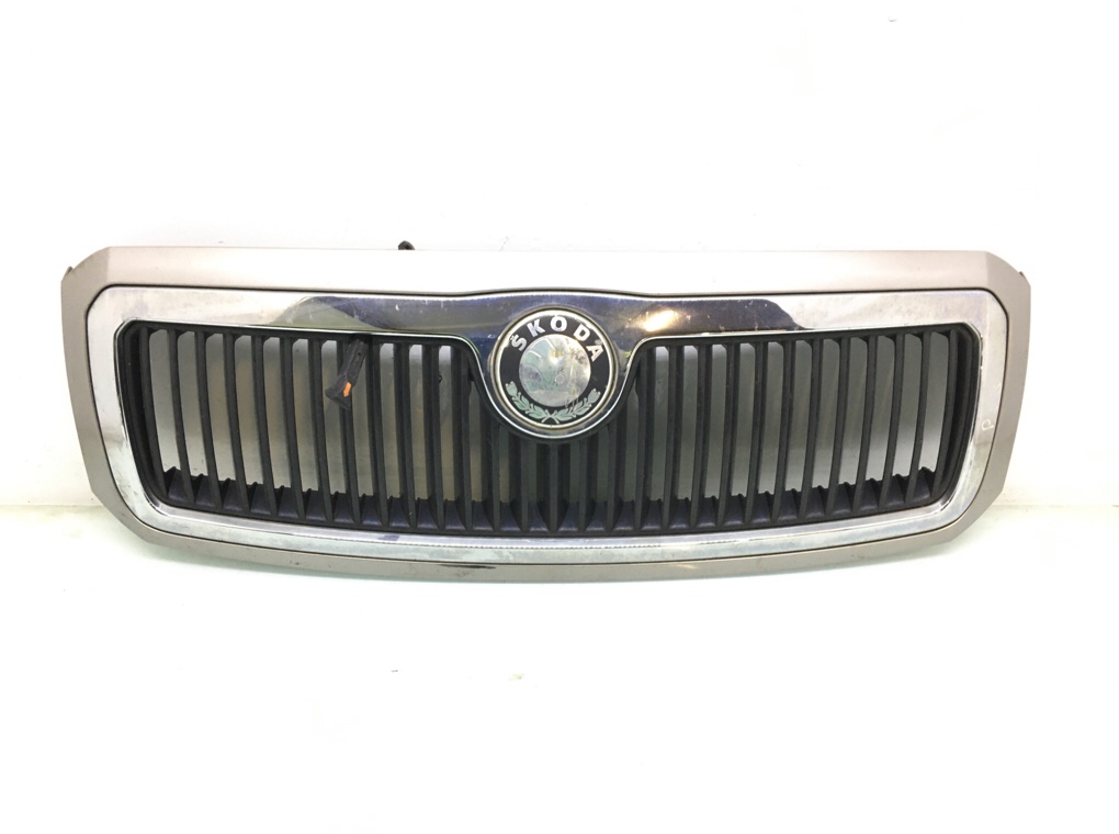 Решетка радиатора для Skoda Fabia, 2006 г. 1.4 i бензин б/у