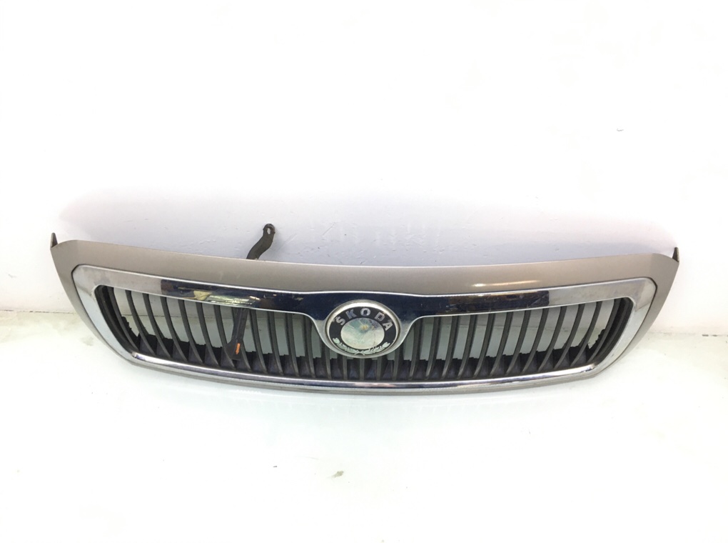 Решетка радиатора для Skoda Fabia, 2006 г. 1.4 i бензин б/у — фото 2