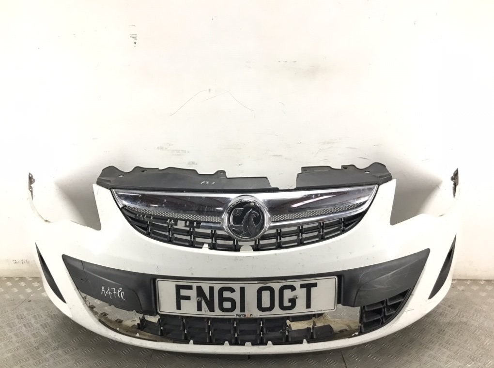 Бампер передний для Opel Corsa, 2011 г. 1.3 CDTi дизель б/у