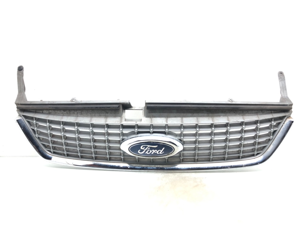 Решетка радиатора для Ford Mondeo, 2009 г. 2.2 TDCi дизель б/у