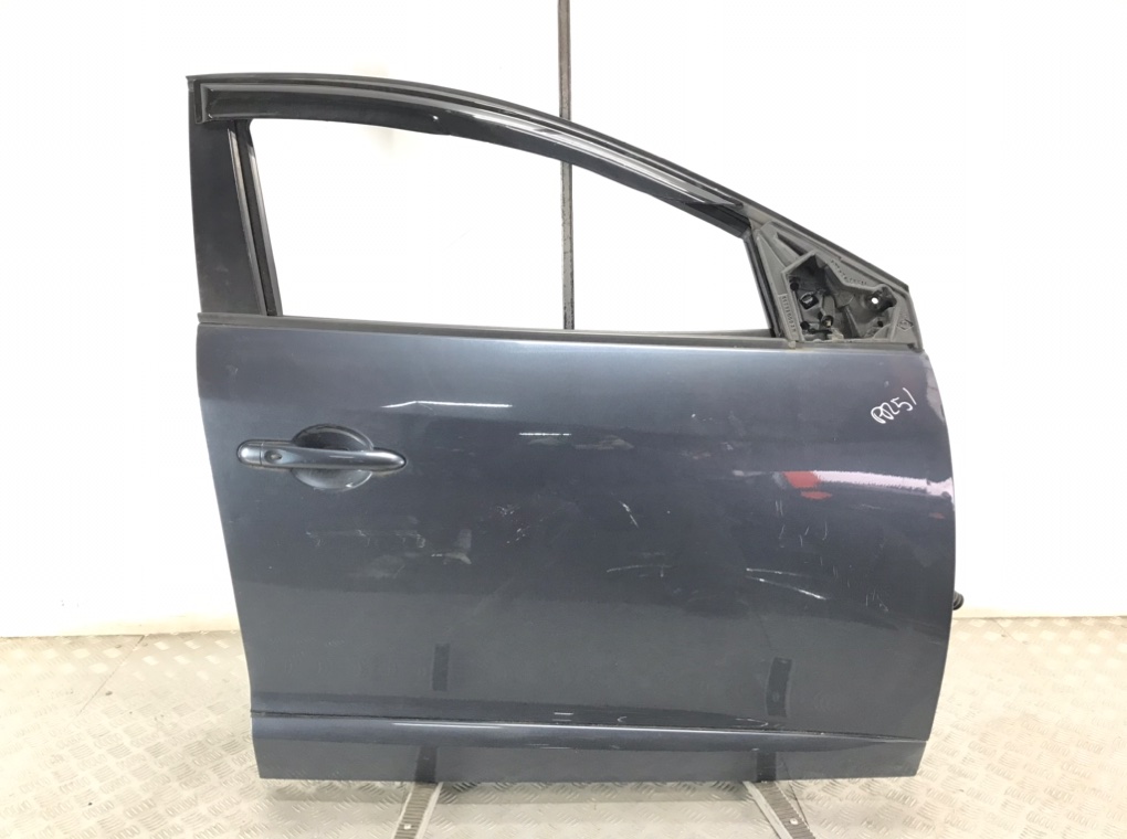 Дверь передняя правая для Renault Megane, 2015 г. 1.5 DCi дизель б/у