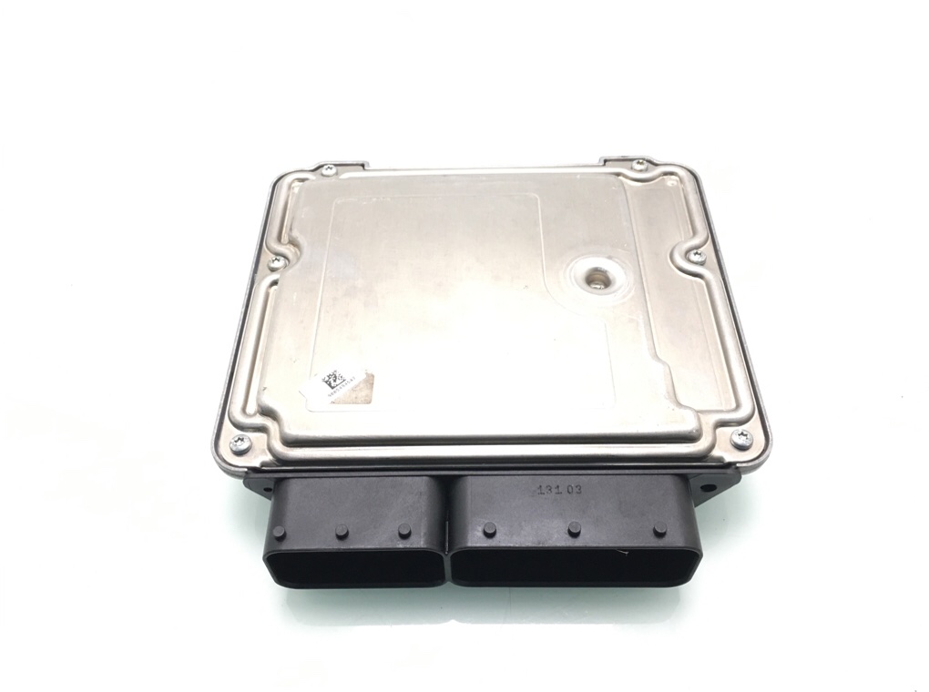 Блок управления двигателем для BMW 1 F20/F21, 2012 г. 2.0 D дизель б/у — фото 4