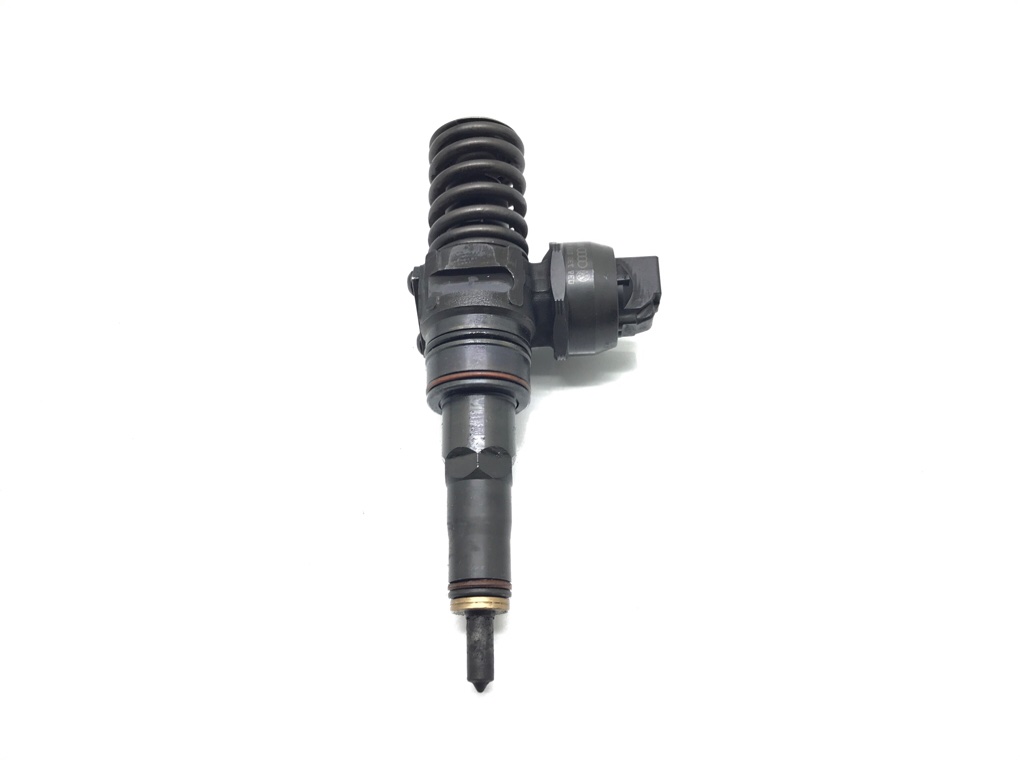 Форсунка для Volkswagen Passat, 2003 г. 1.9 TDi дизель б/у
