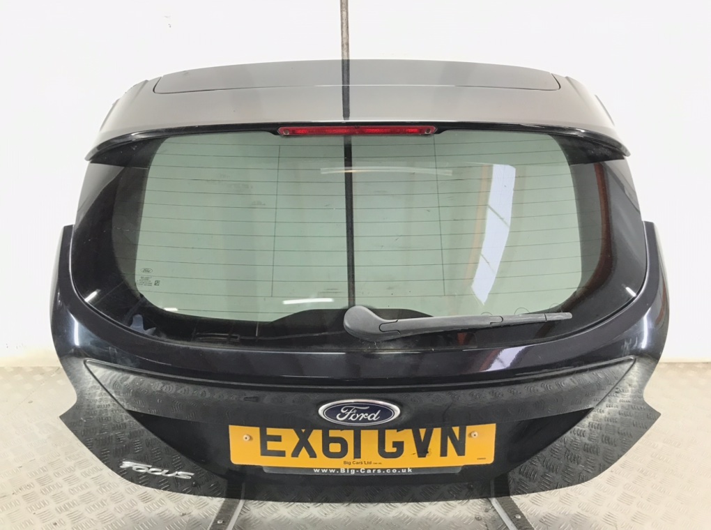 Крышка багажника для Ford Focus, 2011 г. 1.6 TDCi дизель б/у