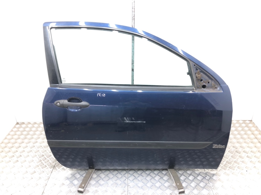 Дверь передняя правая для Ford Focus, 2003 г. 1.8 TDCi дизель б/у