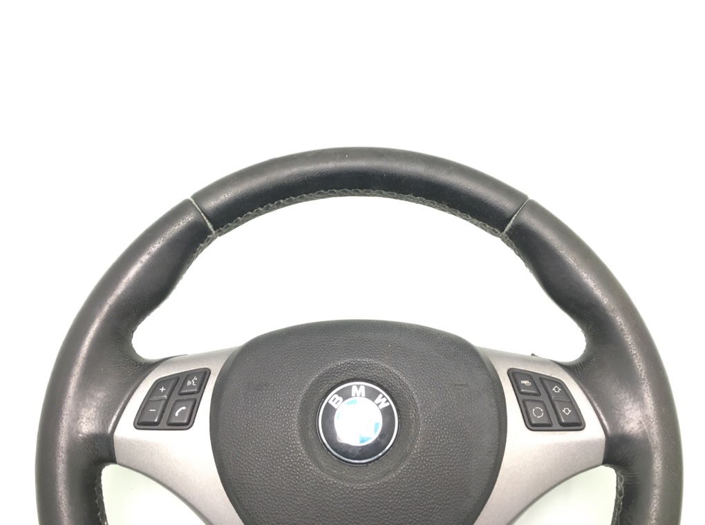 Руль для BMW 1 E87/E81/E82/E88, 2005 г. 1.6 i бензин б/у — фото 3