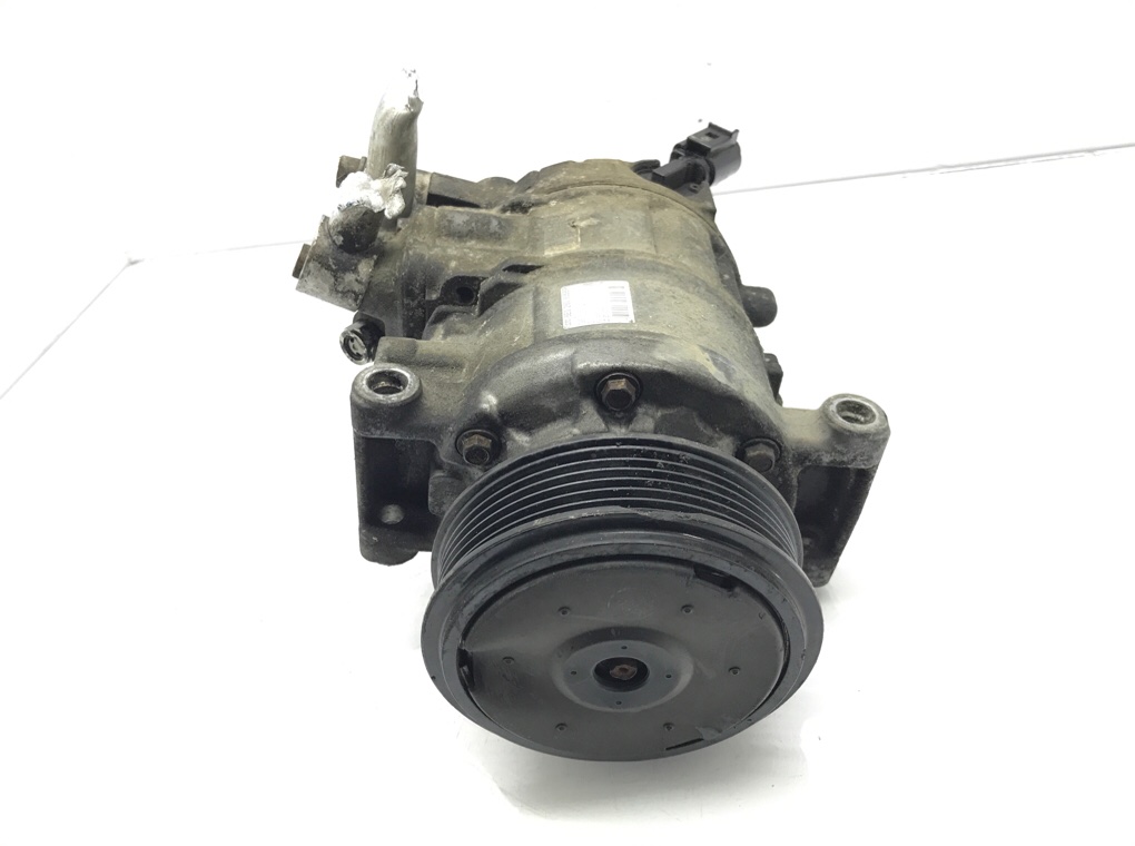 Компрессор кондиционера для Audi A4, 2007 г. 2.0 TDi дизель б/у