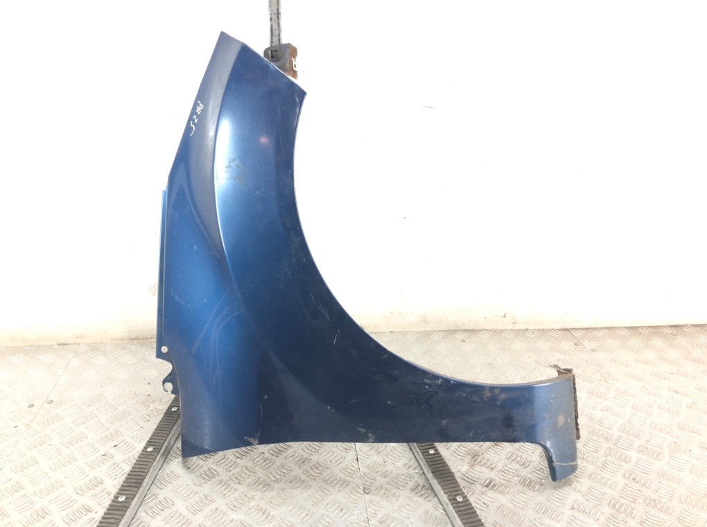 Крыло переднее правое для Ford Fiesta, 2009 г. 1.4 TDCi дизель б/у
