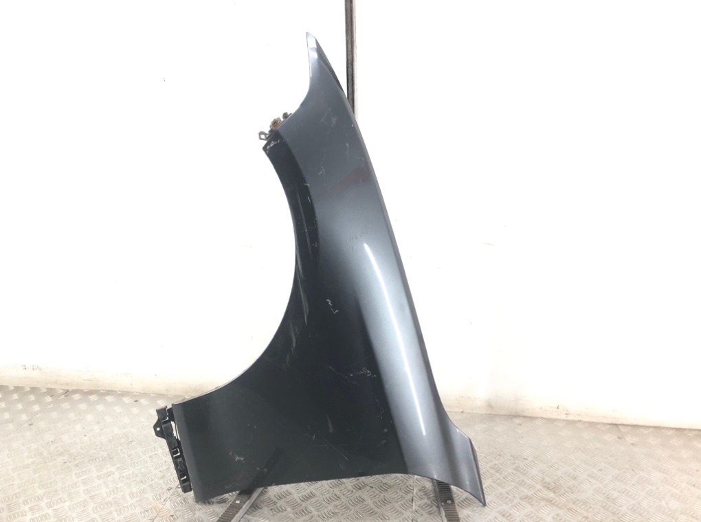 Крыло переднее левое для BMW 1 F20/F21, 2011 г. 2.0 TD дизель б/у