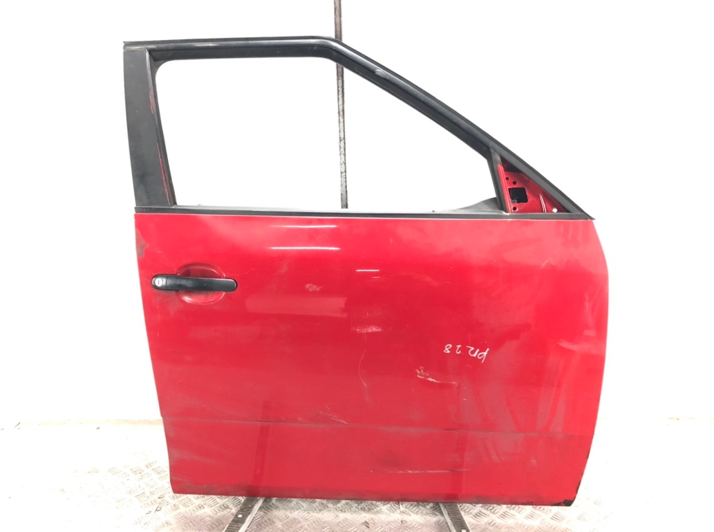 Дверь передняя правая для Skoda Fabia, 2008 г. 1.2 i бензин б/у