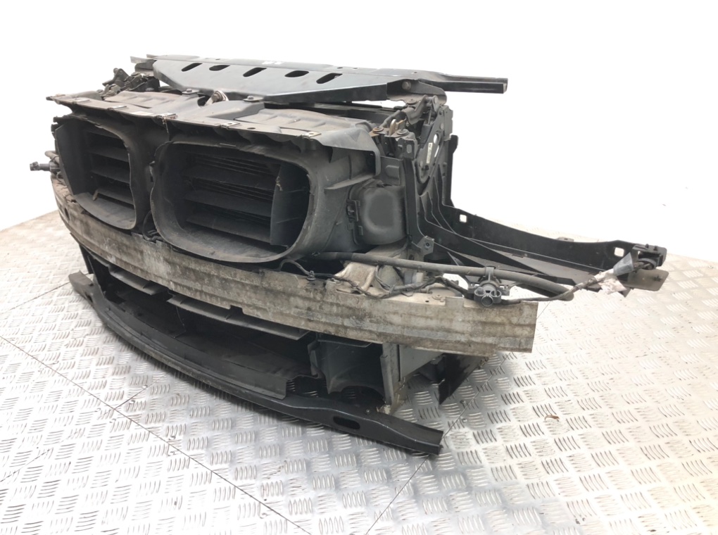 Панель передняя (телевизор) для BMW 7 F01/F02, 2010 г. 3.0 D дизель б/у — фото 4