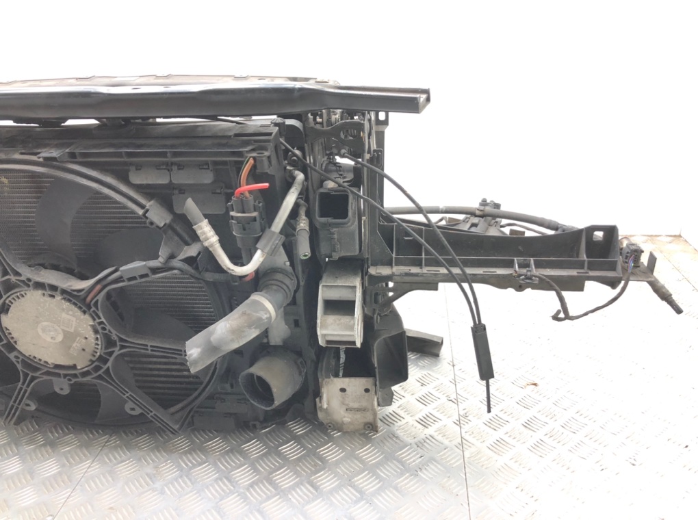 Панель передняя (телевизор) для BMW 7 F01/F02, 2010 г. 3.0 D дизель б/у — фото 7