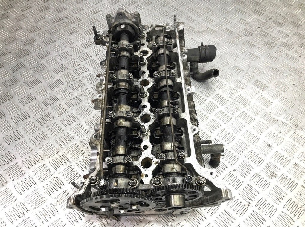 Головка блока цилиндров для Toyota Auris, 2008 г. 2.0 D-4D дизель б/у — фото 4