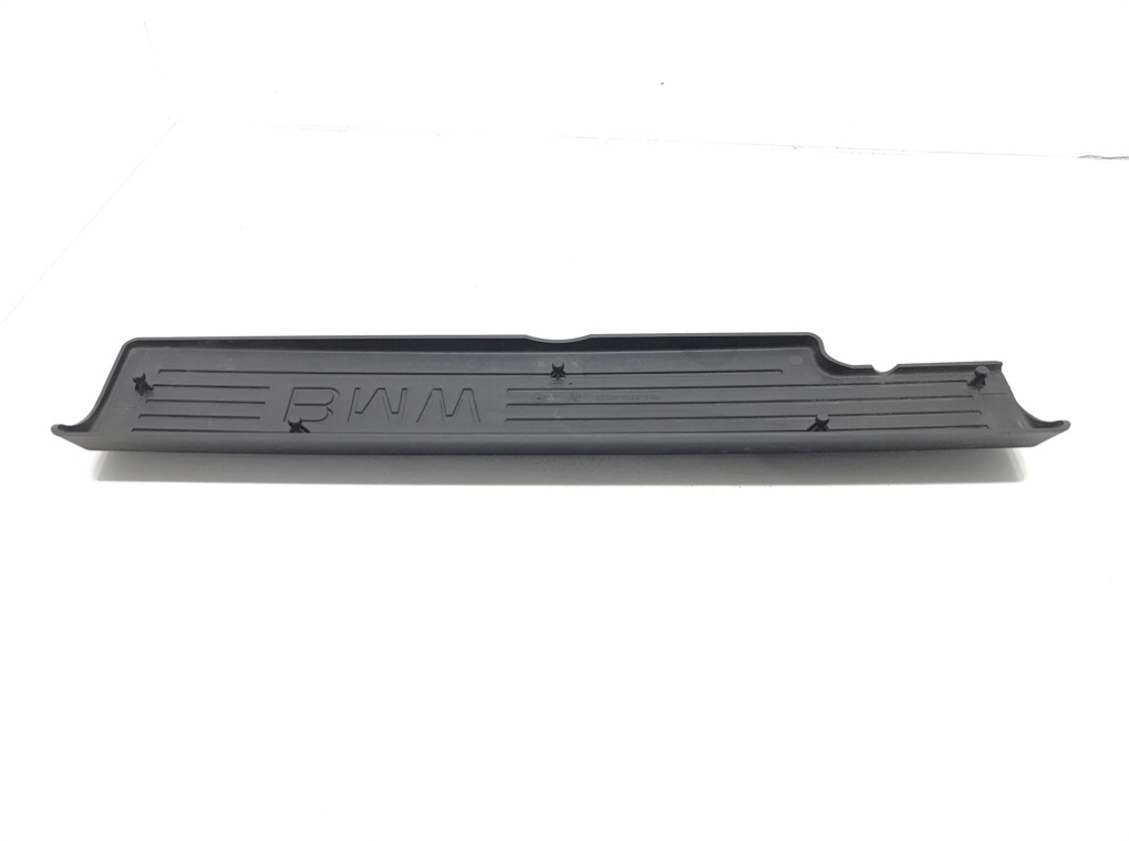 Декоративная крышка двигателя для BMW 3 E90/E91/E92/E93, 2006 г. 2.5 i бензин б/у — фото 4