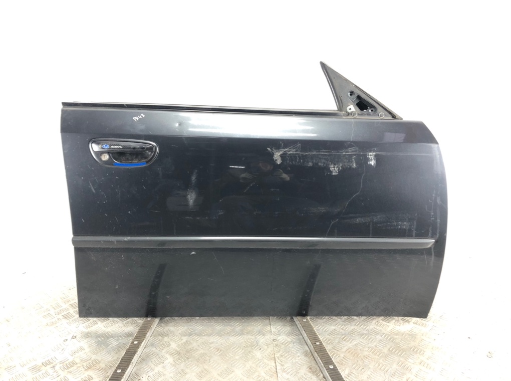 Дверь передняя правая для Subaru Legacy, 2009 г. 2.0 TD дизель б/у