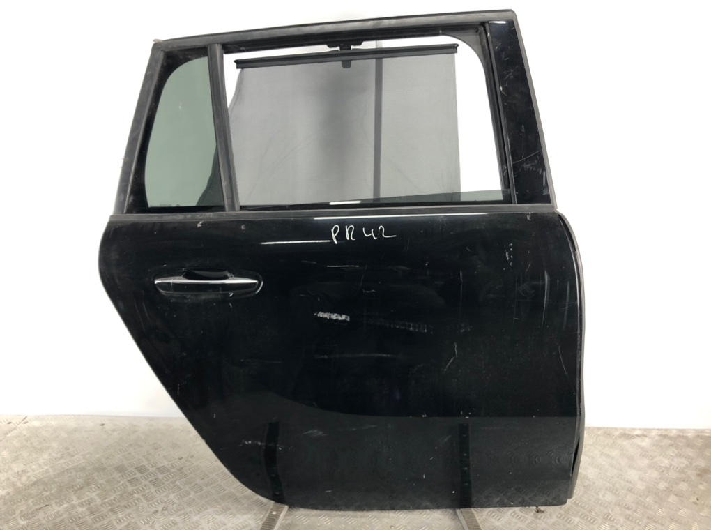 Дверь задняя правая для Citroen C4 Grand Picasso, 2015 г. 1.6 HDI дизель б/у